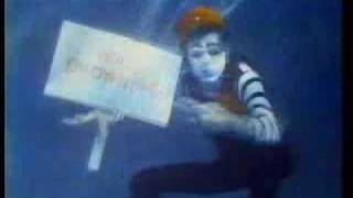 Mr. Mike's Mondo Video előzetes