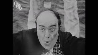 The Dummy előzetes