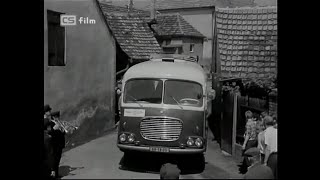 Panenství a kriminál előzetes