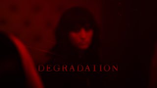 Degradation előzetes