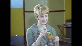 Look at Life: Everything Stops for Tea előzetes