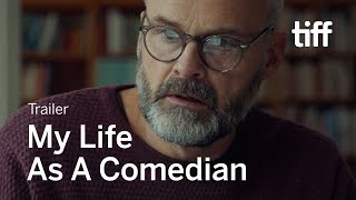 En komikers uppväxt előzetes