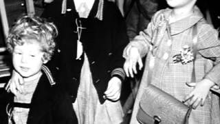 Into the Arms of Strangers: Stories of the Kindertransport előzetes