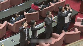 邁向權力之路 előzetes
