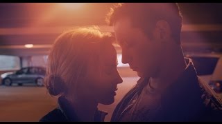 How He Fell in Love előzetes