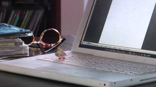 Marcel the Shell with Shoes On, Two előzetes