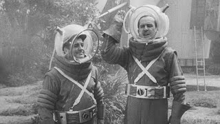 Abbott and Costello Go to Mars előzetes