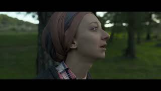 עקרה előzetes