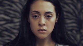 فوق الركبة előzetes