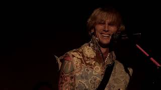 Machine Gun Kelly - Tickets to My Downfall (Live at The Roxy) előzetes