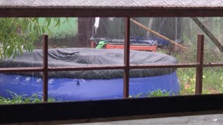 quando chove em um sábado előzetes