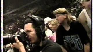 WWE Fully Loaded: In Your House előzetes