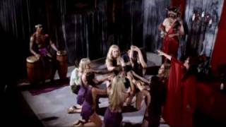 Blood Orgy of the She-Devils előzetes
