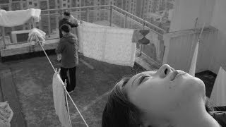 她房間裏的雲 előzetes