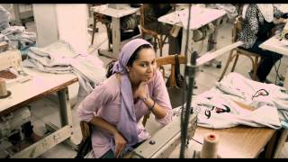 فتاة المصنع előzetes